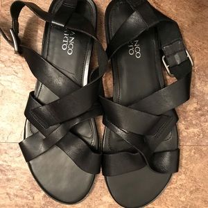 Franco Sarto strappy black leather sandal 8.5M